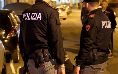 Hoții au dispărut ca fumul după luarea de ostatici. Poliția, în alertă maximă