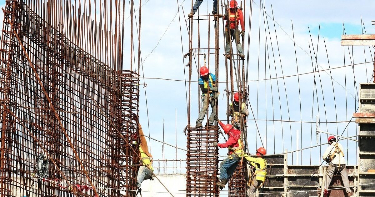 Bătrâni la muncă: Numărul germanilor peste 65 de ani angajați a explodat