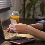 laptop-buletin-IT.jpg - NewsFactor