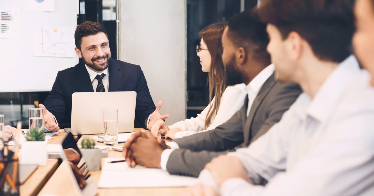 Muncă de Sărbătoare în UE: Cum sunt plătiți europenii vs. Românii?