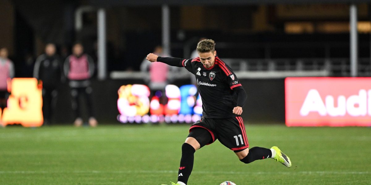 louis-munteanu-nota-esec-dc-united-mls.jpg - NewsFactor