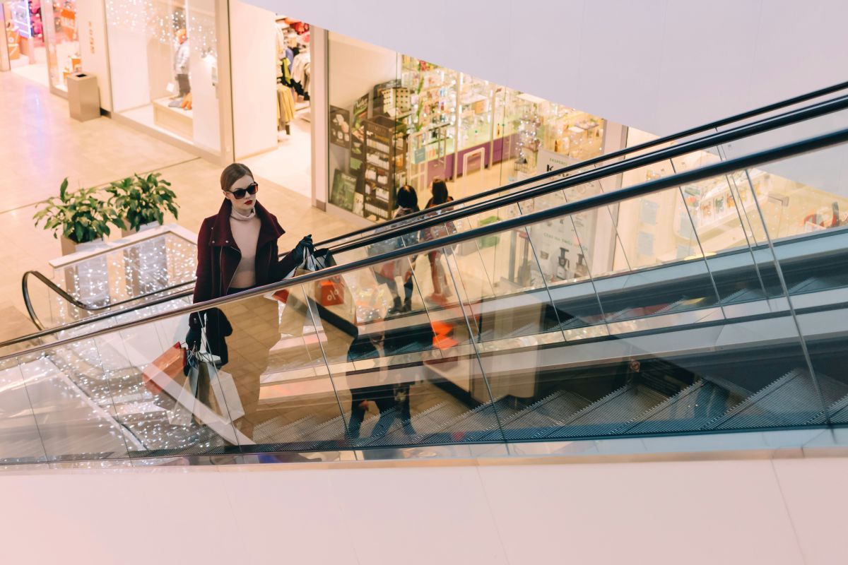 Singurul mall din București deschis 7/7 zile pe săptămână!