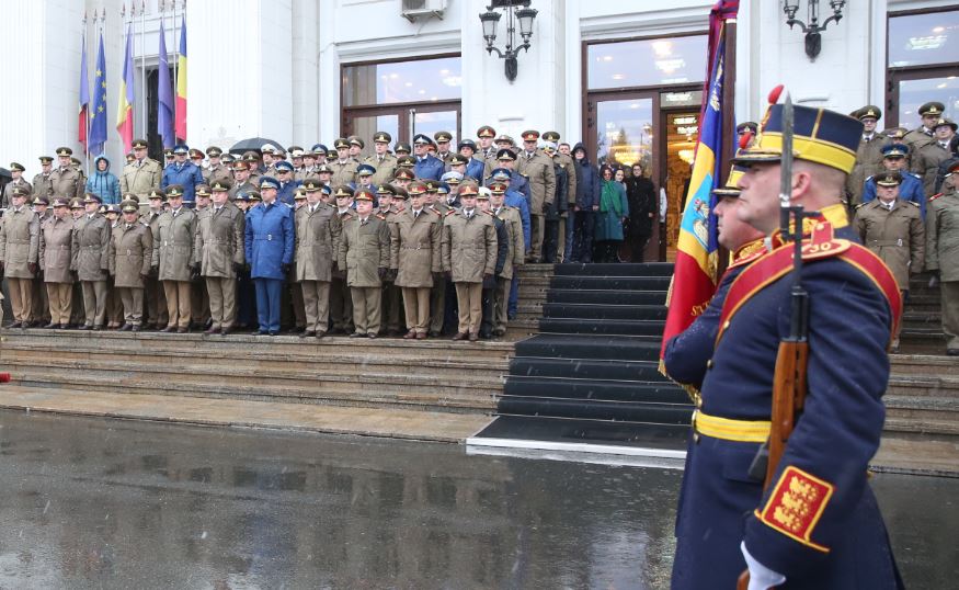 Pensiile militare, 14 miliarde lei în 2025: Cheltuieli mai mari, beneficiari puțini