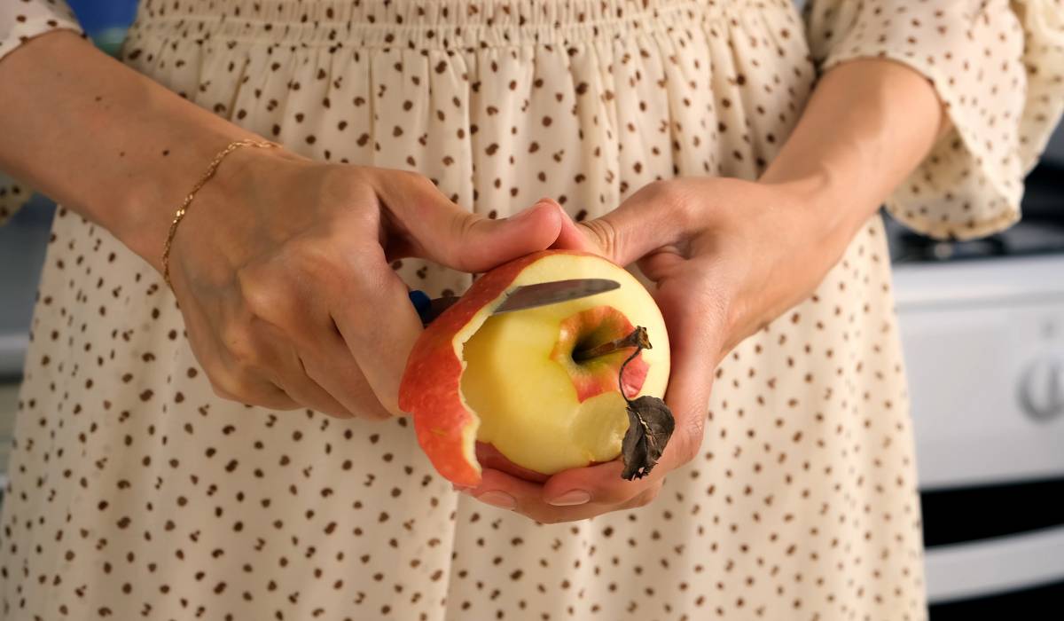 O alimentație bogată în mere, mai precis două fructe pe zi, ar putea fi secretul unei inimi sănătoase și al unui nivel optim de colesterol