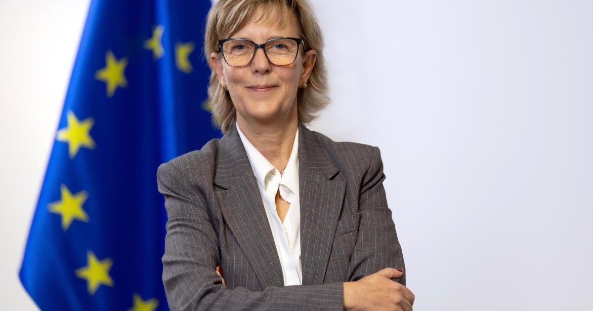 Comisarul european vizitează România: Discuții despre finanțe la București