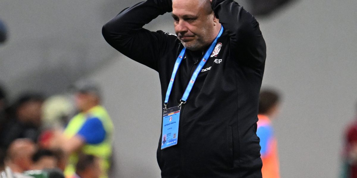 marius-sumudica-a-vorbit-cu-doctorul-lui-mircea-lucescu-si-vestile-nu-sunt-deloc-bune-scaled.jpg - NewsFactor