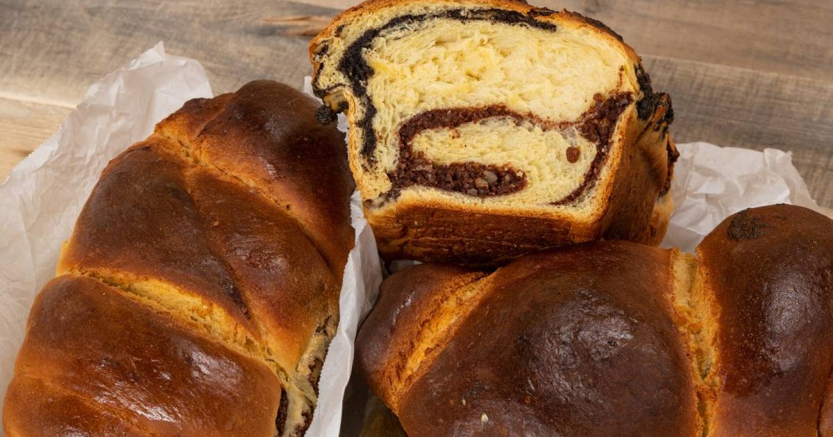 Masa de Paște, un pericol caloric: Peste 6000 kcal ușor de atins în România