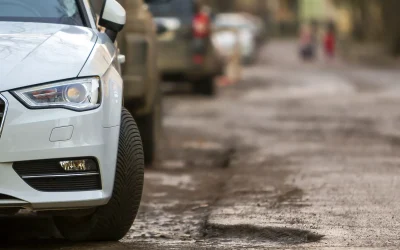 Parcarea, o luptă pentru loc! Cine are dreptul să parcheze în fața blocului?