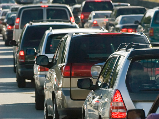 Răsturnare pe DN1 spre Otopeni: Trafic blocat, ambuteiaj masiv
