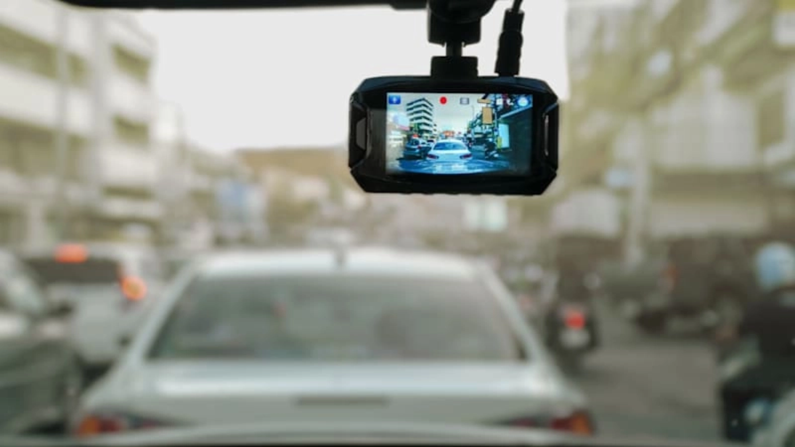 Ce trebuie să aibă o filmare de bord ca să ajute la poliție
