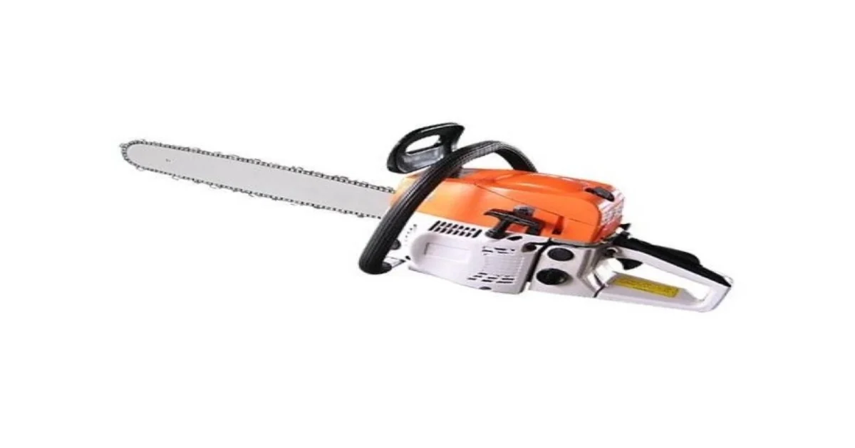 Bărbat găsit decedat după ce s-a tăiat cu drujba, șoc pentru mamă