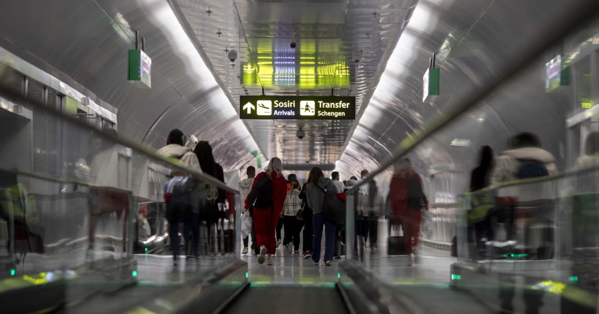 Controale-fulger la Otopeni: „Fură mai mult ca noi”, spun turiștii păcăliți