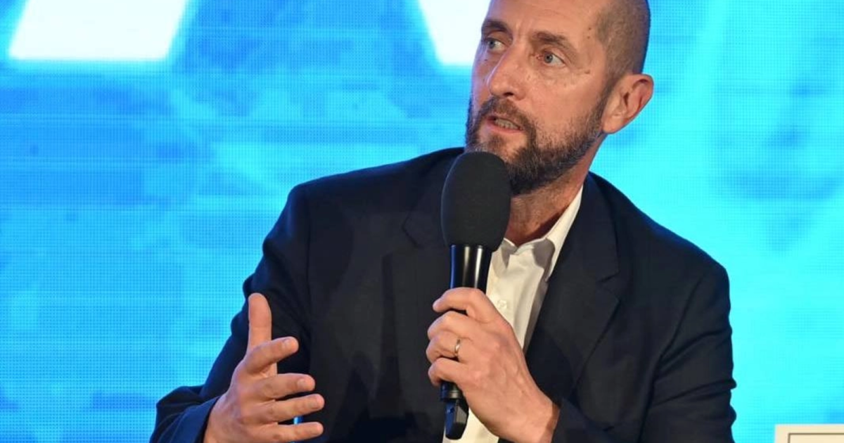 Dragoș Damian: Declară iubire Ungariei! “Magyarorszag, szeretlek!”