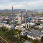 Mii de români, pe lista neagră a concedierilor: Industria românească, în șoc