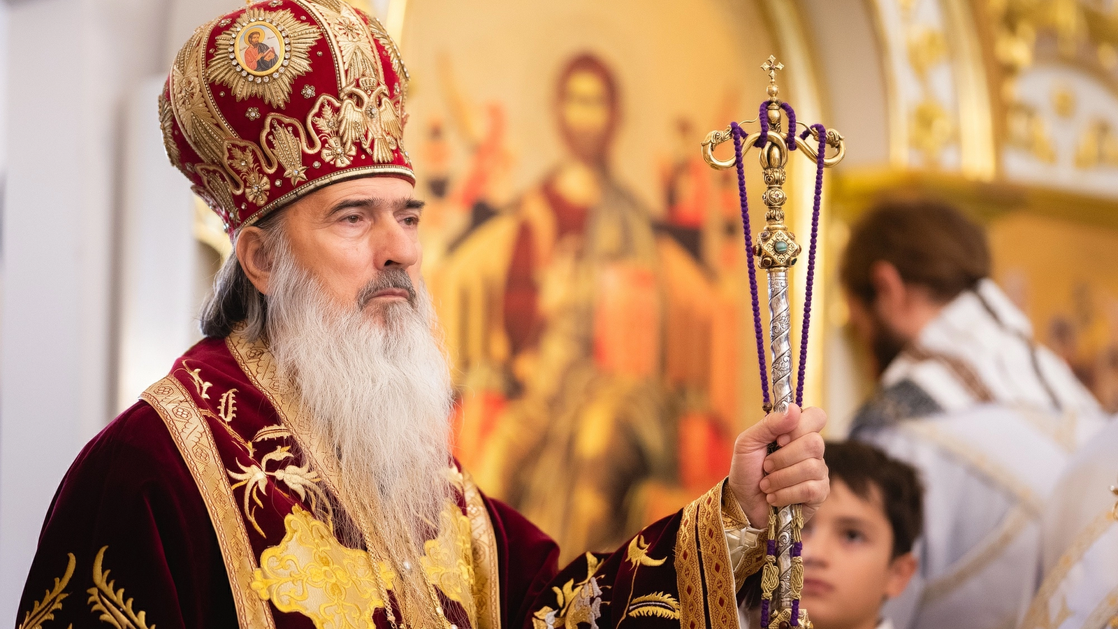ÎPS Teodosie, la slujbă într-o parohie din Constanța