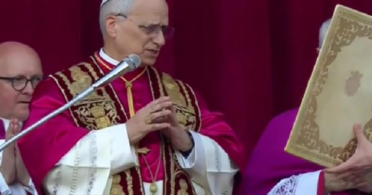 Papa CRITICĂ dur pe Donald Trump: „Dumnezeu NU binecuvântează conflictele”