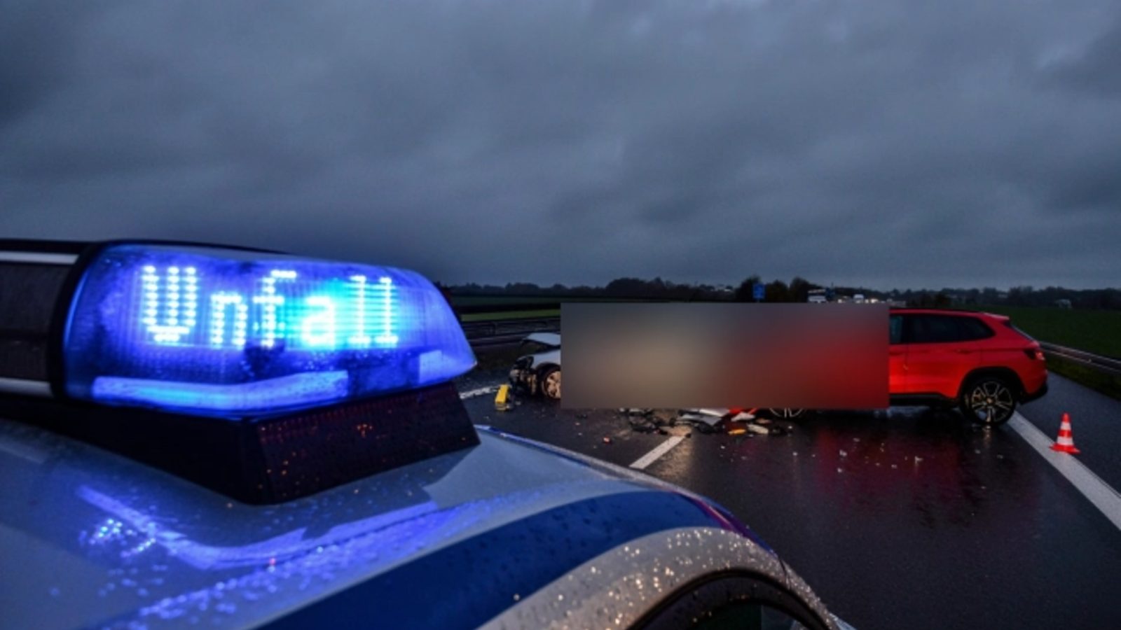 O tânără româncă, rănită grav în Austria după ce a fost lovită de o mașină pe trecerea de pietoni Innsbruck, Austria – O tânără româncă în vârstă de 20 de ani a fost grav rănită într-un accident rutier petrecut în Innsbruck, Austria, miercuri seara, 4 aprilie 2026