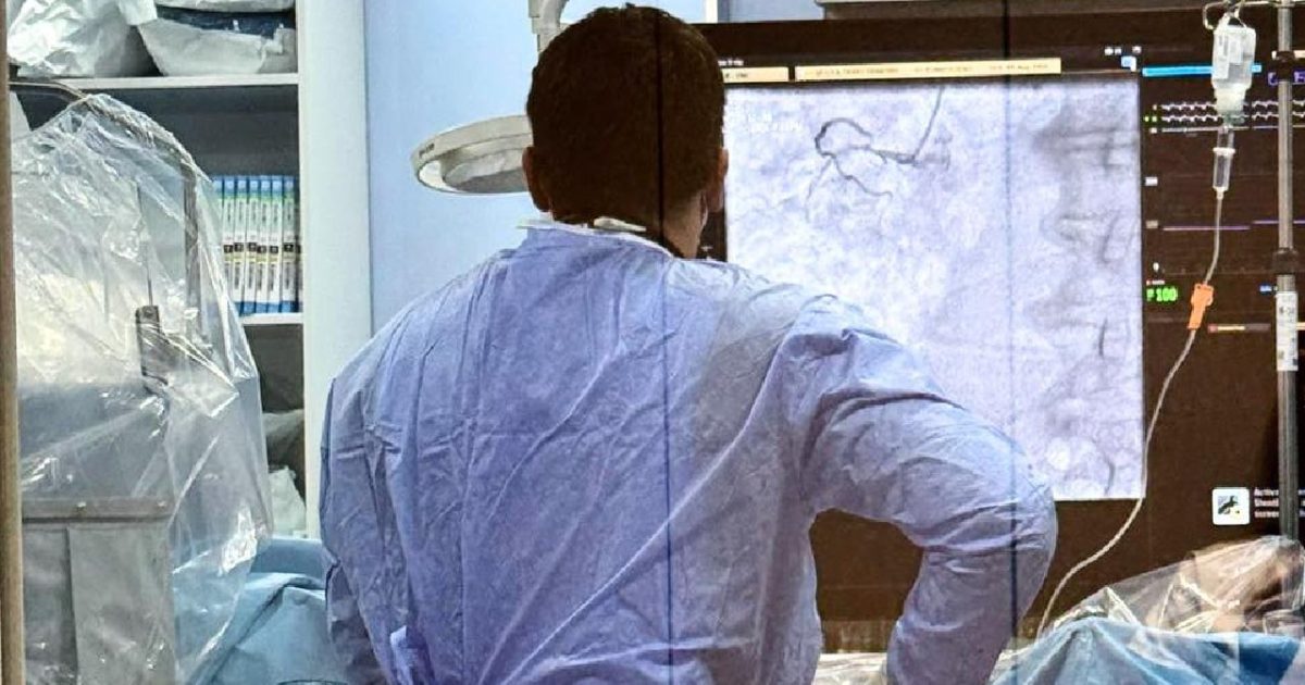 Medic constănțean salvează o inimă obosită: Pacientă de 93 de ani, resuscitată de Paște