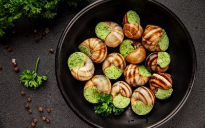 Bărbat din România, cu pielea și ochii verzi. Care-i alimentul-șoc