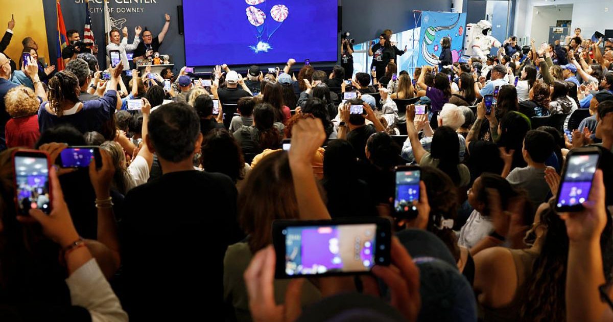 Trump, după Artemis II: Urmează Marte! Anunțul fostului președinte