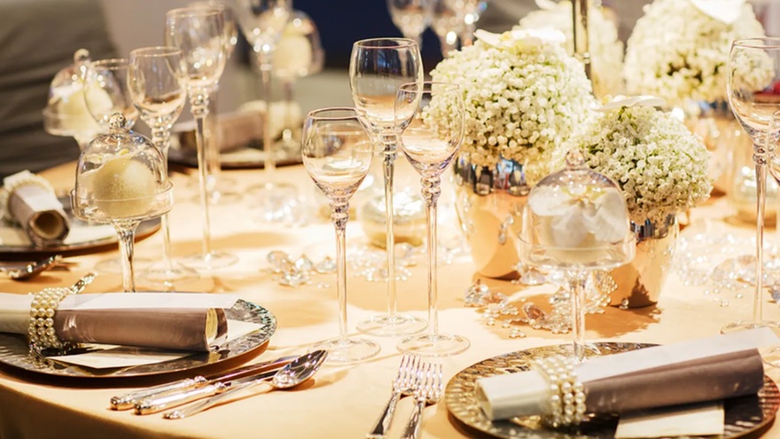 Cum sărbătoreau Paștele regii: Mese fastuoase și tradiții uitate