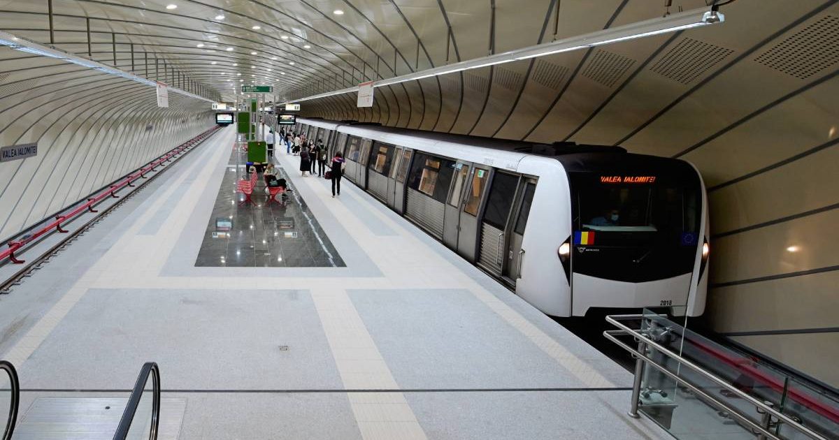 Ministrul Transporturilor a scumpit metroul, apoi și-a dat demisia