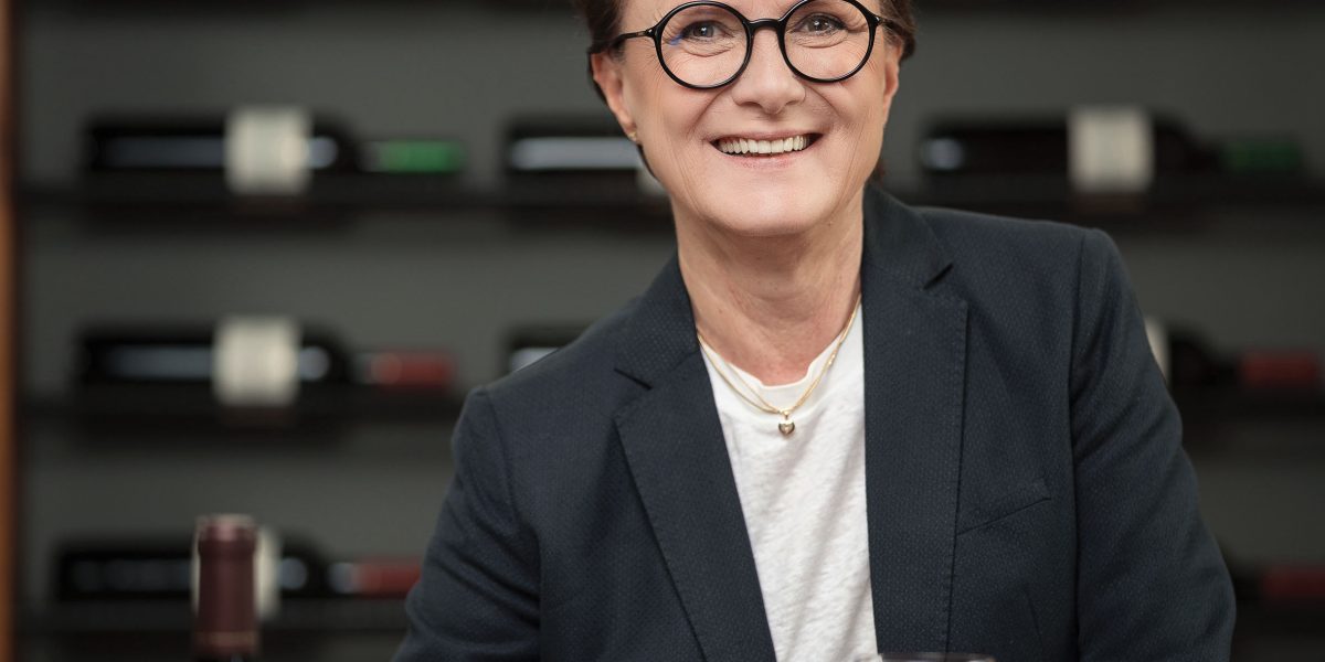 mihaela-tyrel-de-poix-co-fondatoare-serve.jpg - NewsFactor