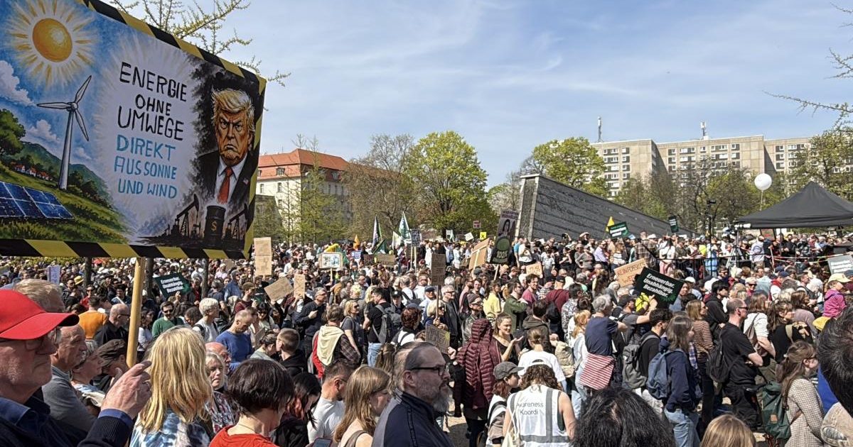 Mii de germani, pe străzi: Proteste față de politicile energetice