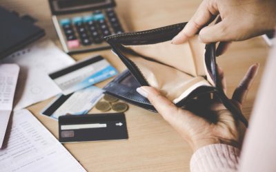 Mii de români, concediați în 2026: Criza economică lovește România! Regiunile și domeniile afectate