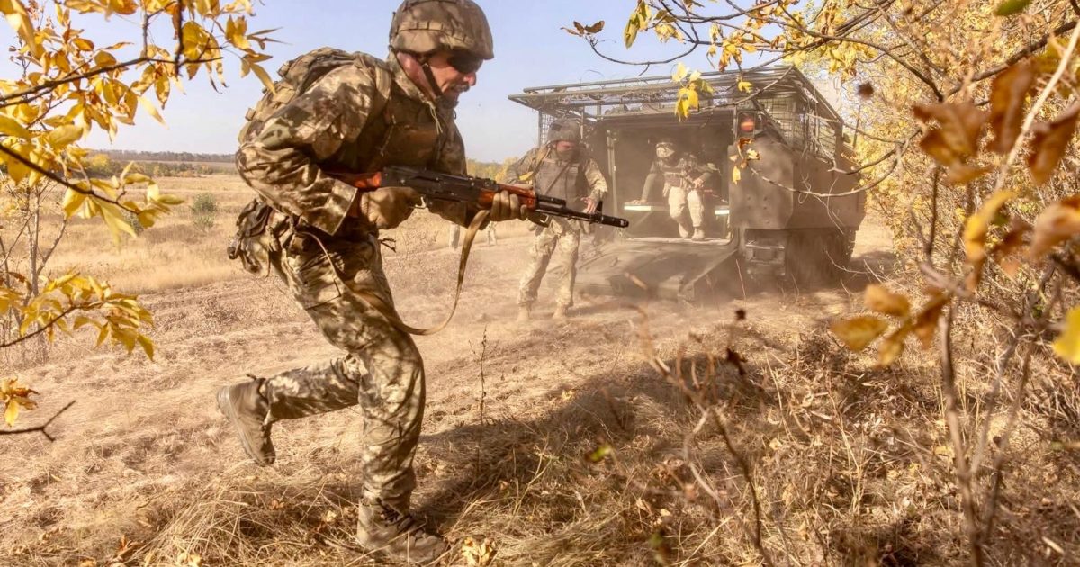 Armata UCRAINEI avansează: Războiul merge greu, dar câștigă teren