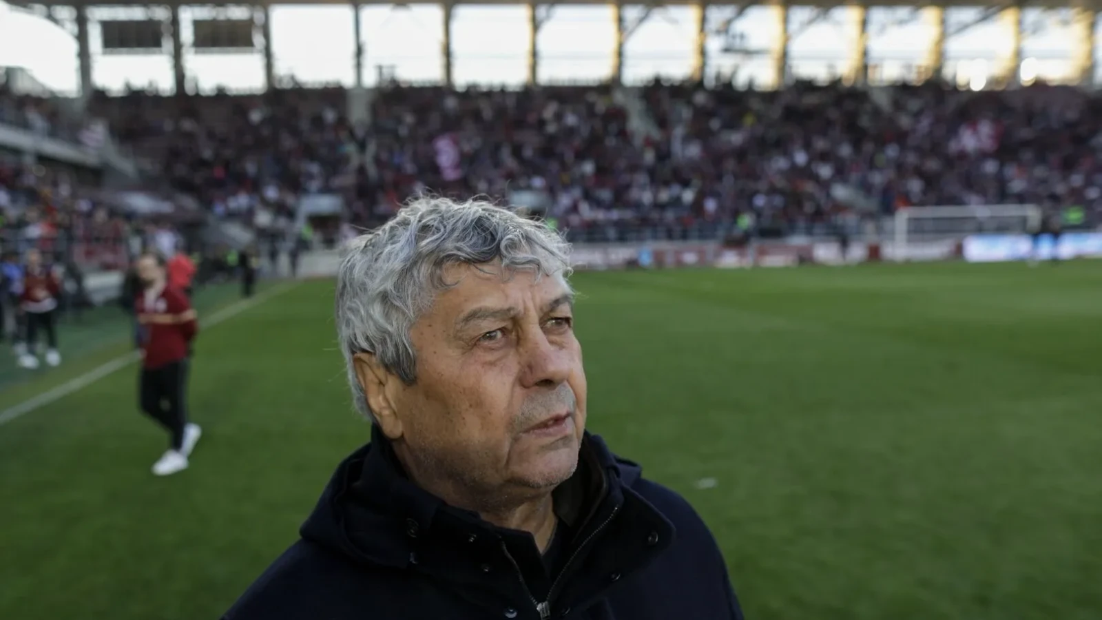 Misterul funeraliilor lui Mircea Lucescu: Onoruri militare pe ultimul drum?