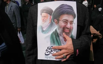 Comemorare cu ecou la Teheran: Unde e fiul liderului, Mojtaba Khamenei?
