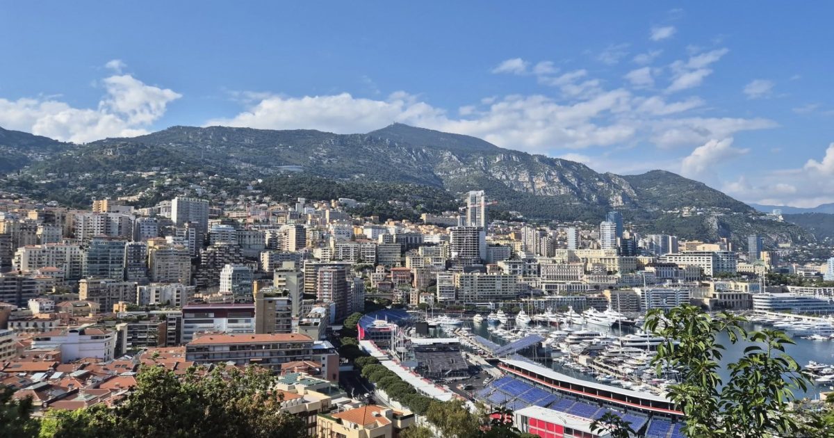 Akhmetov, magnatul ucrainean, a plătit 471 milioane € pe un apartament în Monaco