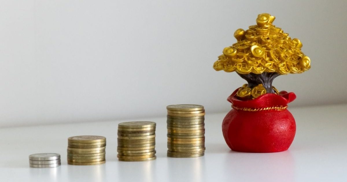 Ce se întâmplă dacă ascunzi 50 de bani într-un colț al casei? Ritualuri bizare