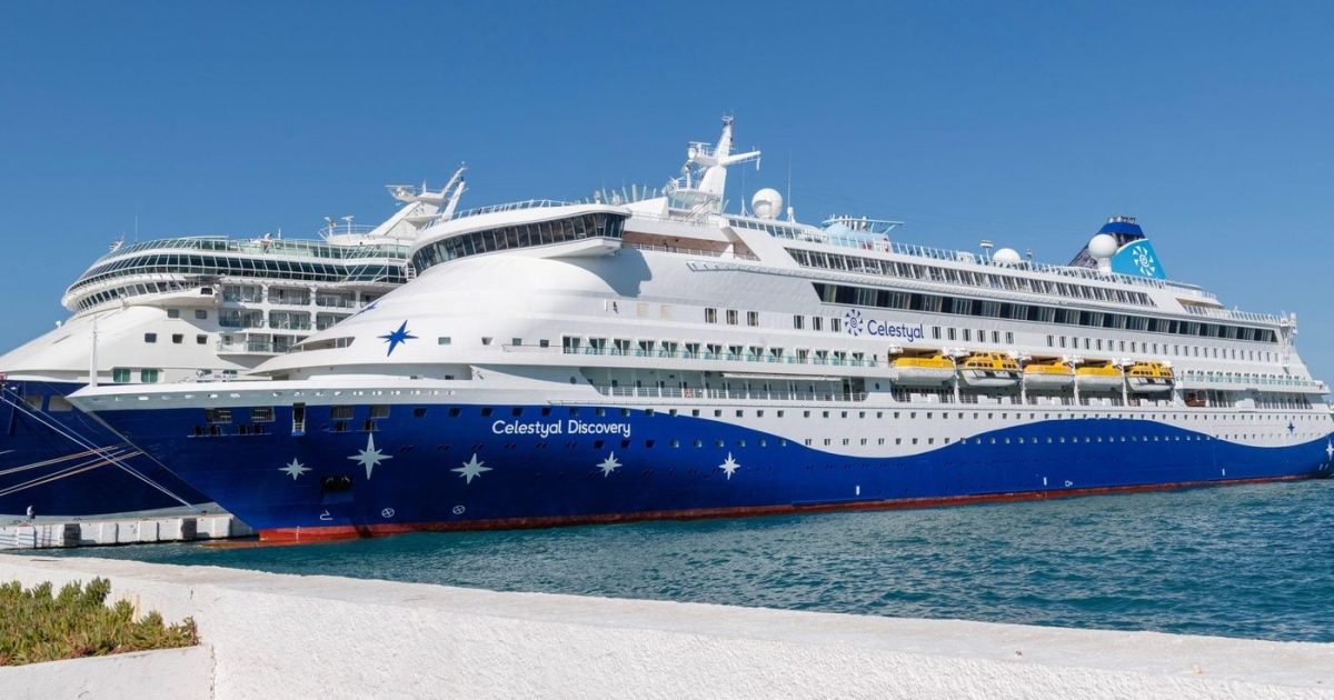 Navă de lux, prin Strâmtoarea Ormuz. Trafic zero, tensiuni mari