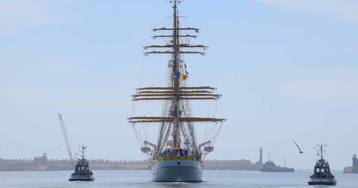 M/nava Mircea, 5 luni în marș internațional, părăsește Constanța