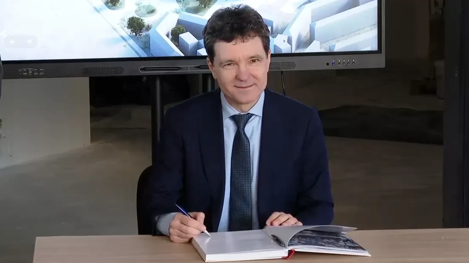 Nicușor Dan a semnat numiri la Parchet, sfidând CSM-ul