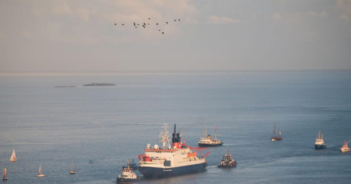 Insula-fantomă, găsită din greșeală de un spărgător de gheață: Hărțile mint!