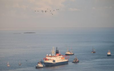 Insula-fantomă, găsită din greșeală de un spărgător de gheață: Hărțile mint!