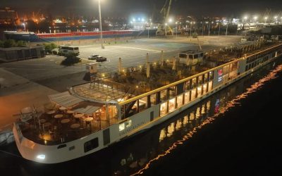 Vas cu 184 de turiști din SUA, Australia și Marea Britanie, în Portul Constanța