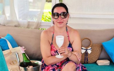 Oana Roman, apariție SPECTACULOASĂ pe plajă în Egipt! Cum și-a serbat ziua de 50 de ani