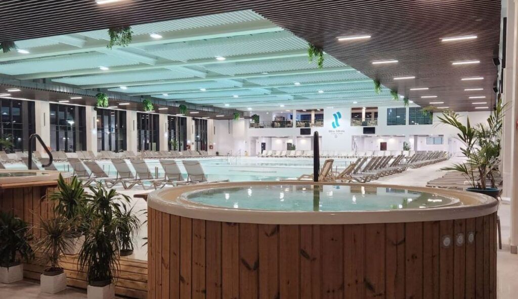 Pensii: Biletele de tratament balnear pentru 2026, deblocate. Cât plătesc bătrânii?