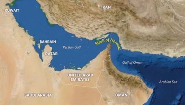 Arabia Saudită a confirmat atacuri asupra instalațiilor sale petroliere și a oleoductului est-vest Arabia Saudită a anunțat că a suferit atacuri asupra unor facilități petroliere și de gaze, inclusiv asupra importantului oleoduct Est–Vest