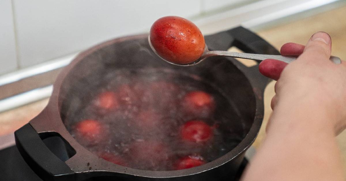 Ouă de Paște: Ce faci cu ele când ai vopsit prea multe, să nu se strice?