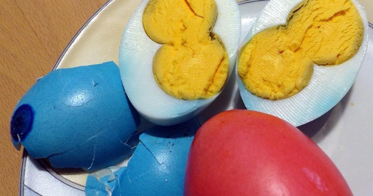 Misterul ouălor cu două gălbenușuri: Cât de sănătoase sunt, de fapt