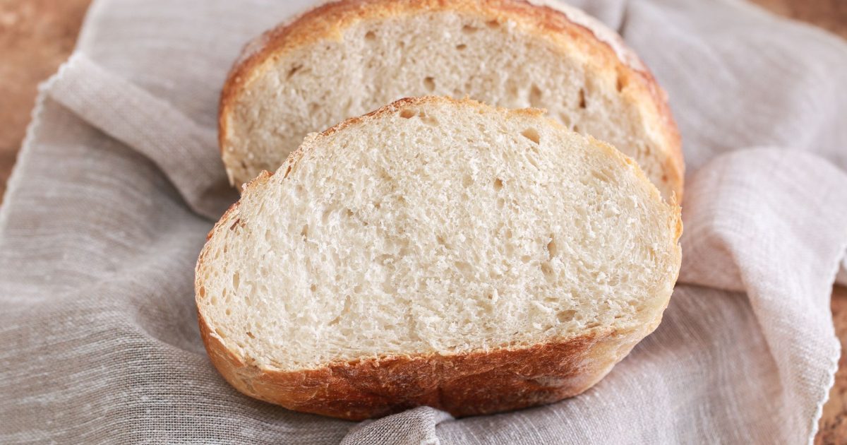 Pâinea te îngrașă chiar și puțină: Cum afectează silueta