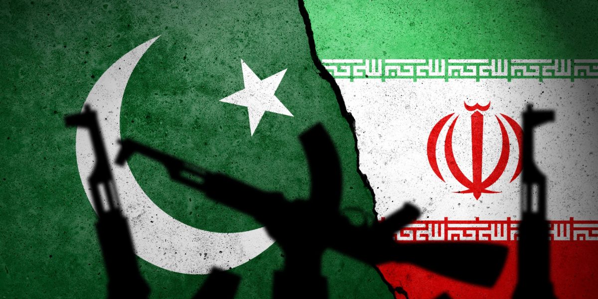 pakistan-iran-foto-shutterstock-scaled.jpg - NewsFactor