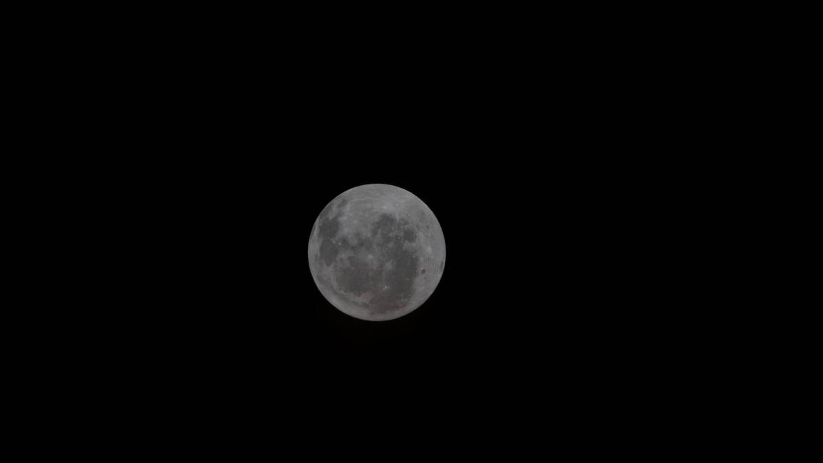 Noaptea aceasta, NASA lansează misiunea Artemis 2 spre Lună, un pas crucial pentru revenirea oamenilor pe suprafața satelitului natural al Pământului