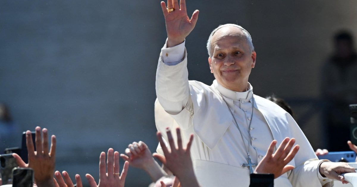 Trump, atac DUR la Papa Leon: „Slab” și „groaznic”! Vaticanul, în RĂZBOI