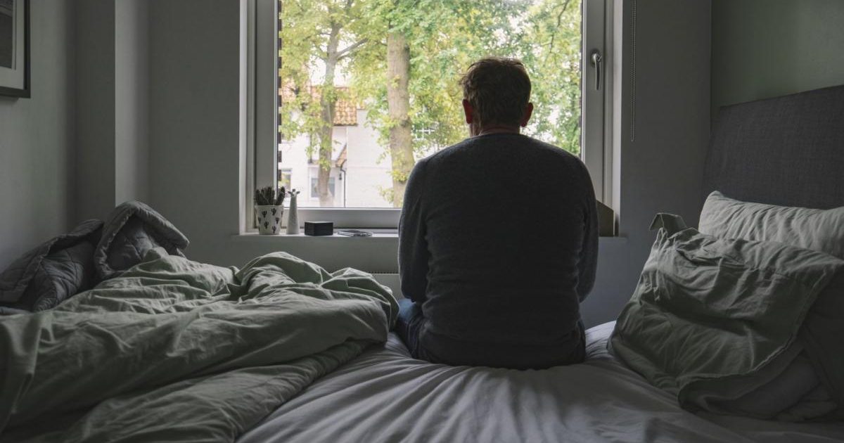 Singurătatea afectează memoria, dar NU duce la declin mental Rapid